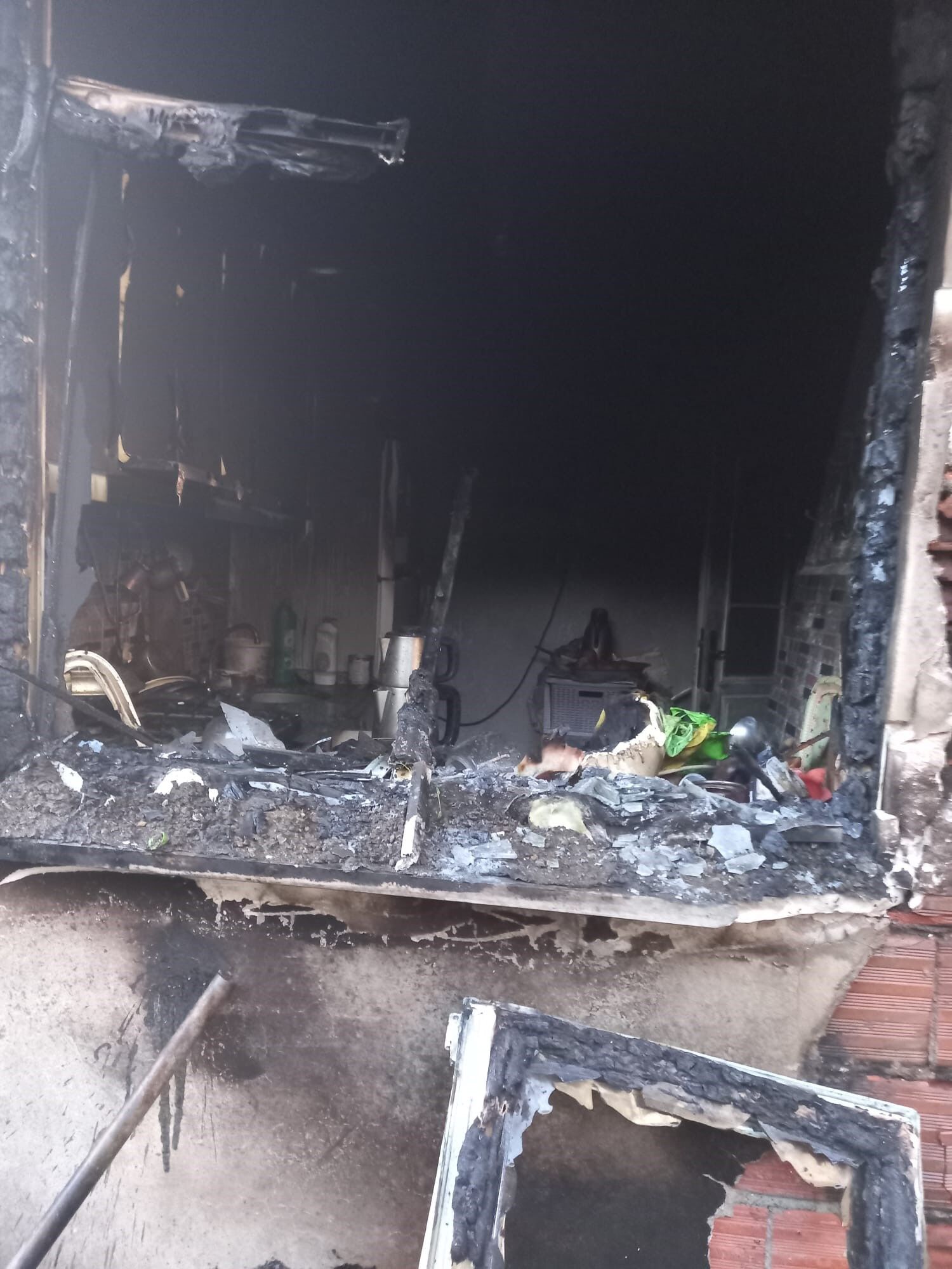 Kastamonu'da Korkutan Yangın Ev Kullanılmaz Hale Geldi! 12