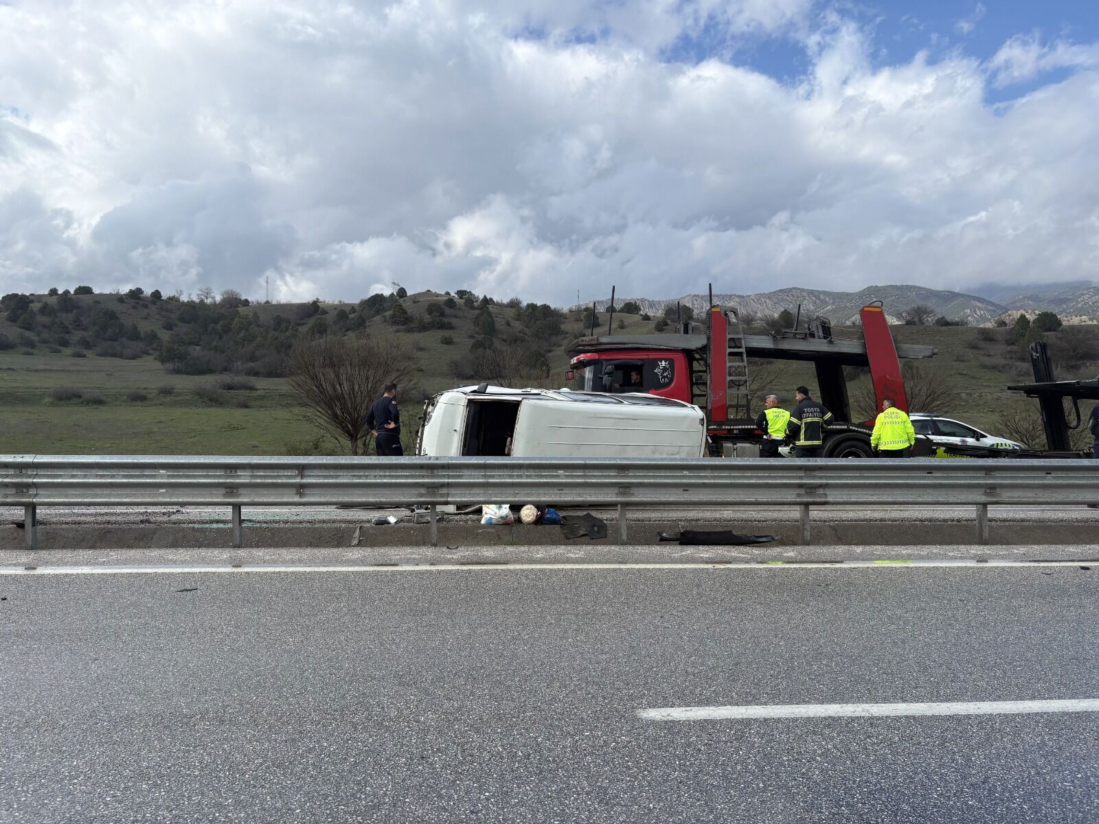 Kastamonu'da Minibüs Devrildi 1 Kişi Yaralandı 88888888