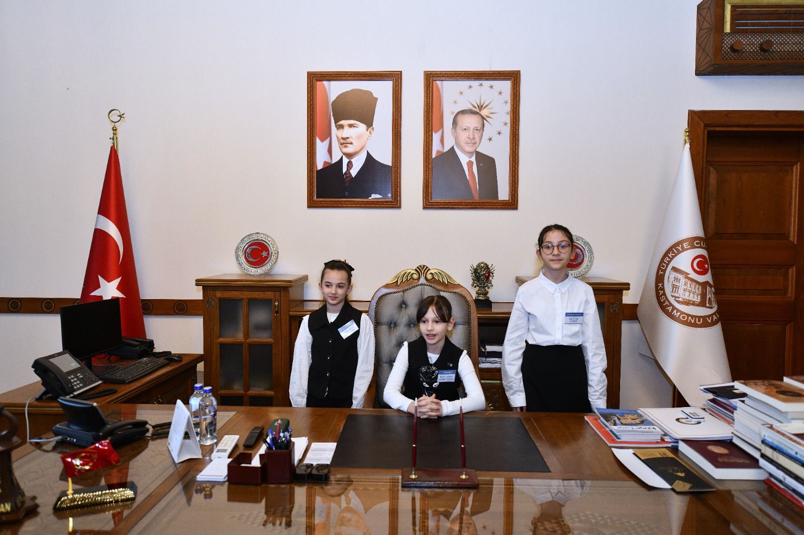 Kastamonu'da Öğrenciler Vali Dallı'yı Ziyaret Etti 22