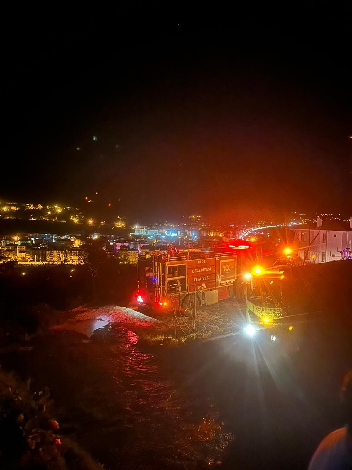 Kastamonu'da Patlayan Kömür Kazanı Ve Tüp Villayı Küle Çeviriyordu 12