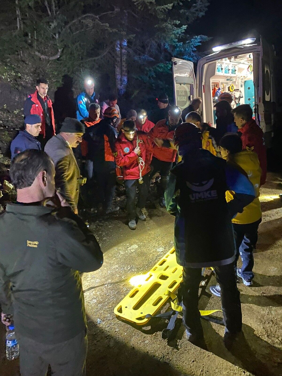 Kastamonu'da Uçurumdan Düşen Genç Için Ekipler Seferber Oldu 22