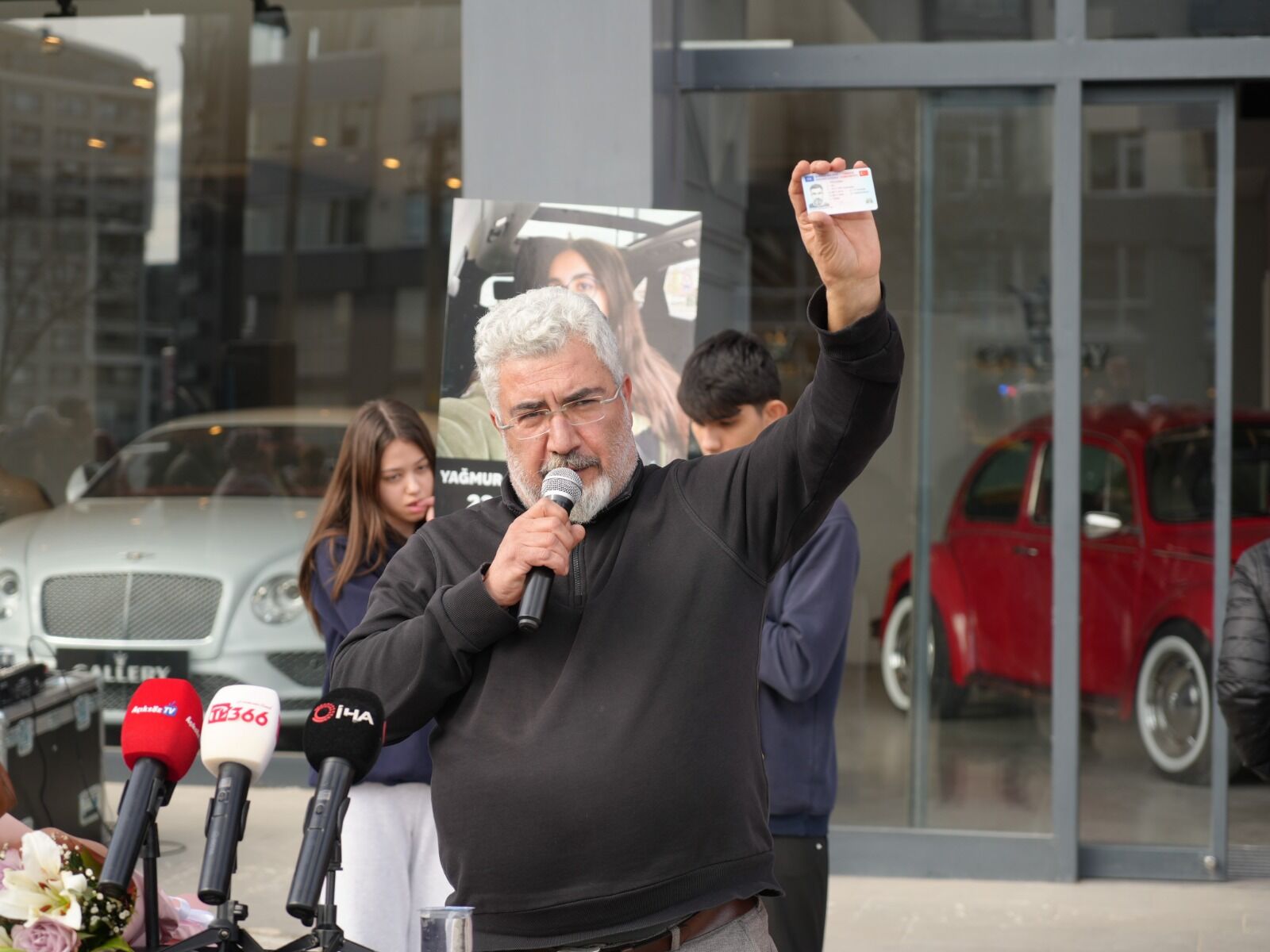 Kastamonu'daki Kazada Hayatını Kaybeden Yağmur'un Acılı Ailesinden Bilirkişi Raporuna Tepki! 88888888