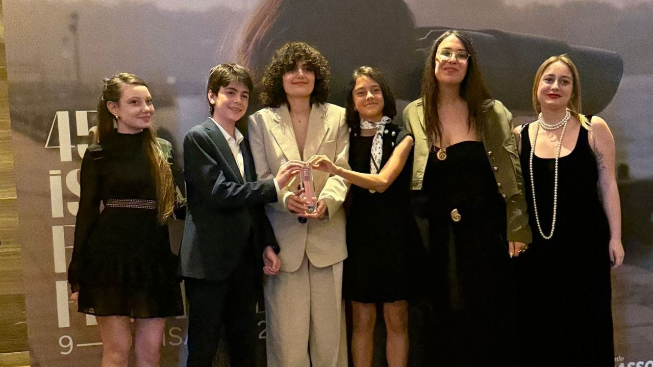 Kastamonulu Genç Başrolün ‘Yerçekimi’ Yolculuğu Ödülle Taçlandı (3)