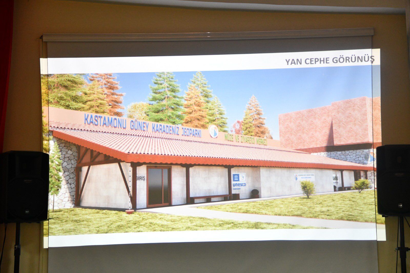 Kastamonu'nun 11 Ilçesini Kapsıyor Vali Dallı Projeyi Inceledi 12