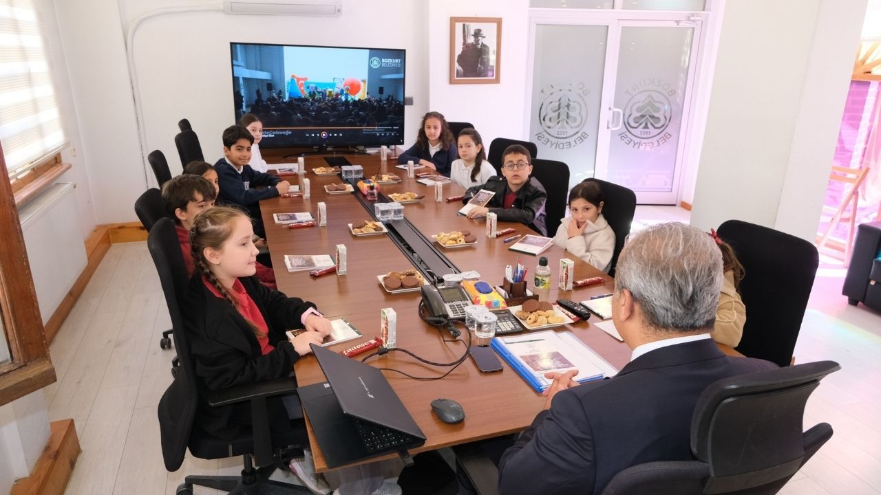 Kastamonu’nun Ilçesinde Çocuklar Mecliste Söz Aldı, Hayallerini Anlattı (1)