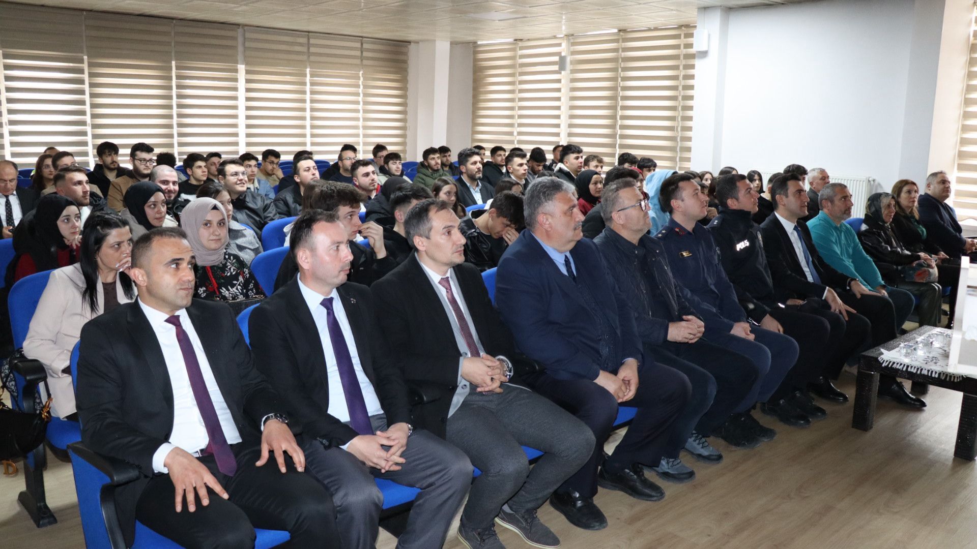 Kastamonu'nun Ilçesinde Uyarıcı Maddeyle Mücadele Eğitimi Gerçekleştirildi 12