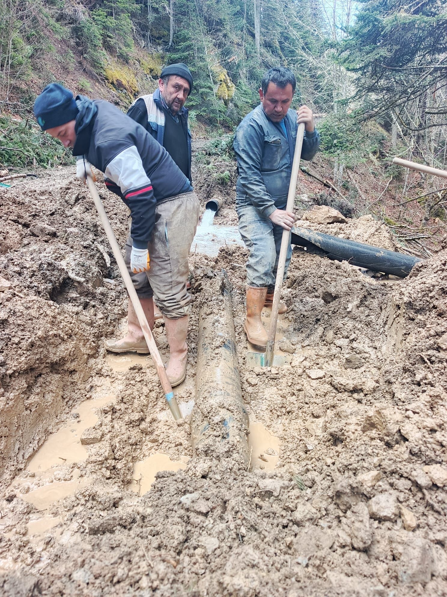 Kastamonu'nun Ilçesindeki Su Isale Hattı Arızası Giderildi 6
