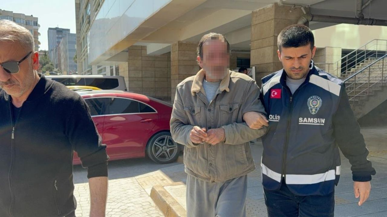 Korkunç Olay Kolonya Içtiği Öne Sürülen Şahıs Annesini Hastanelik Etti (1)