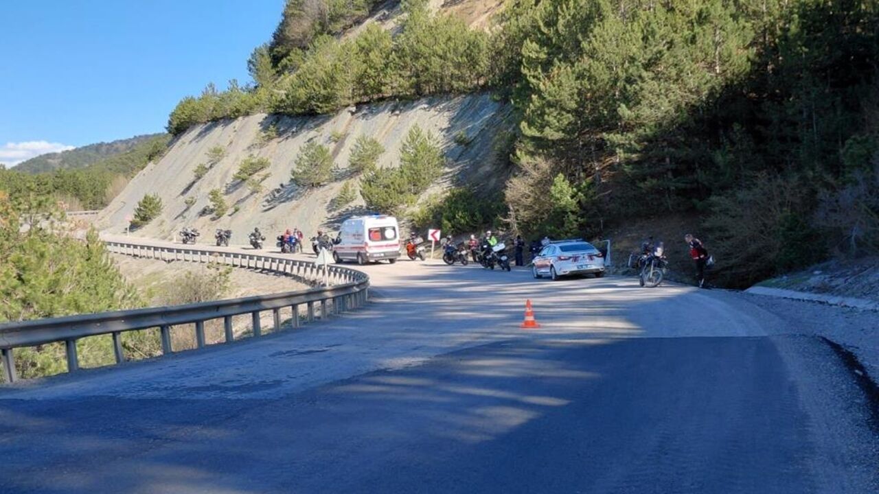 Motosiklet Tutkunları Yasta (3)