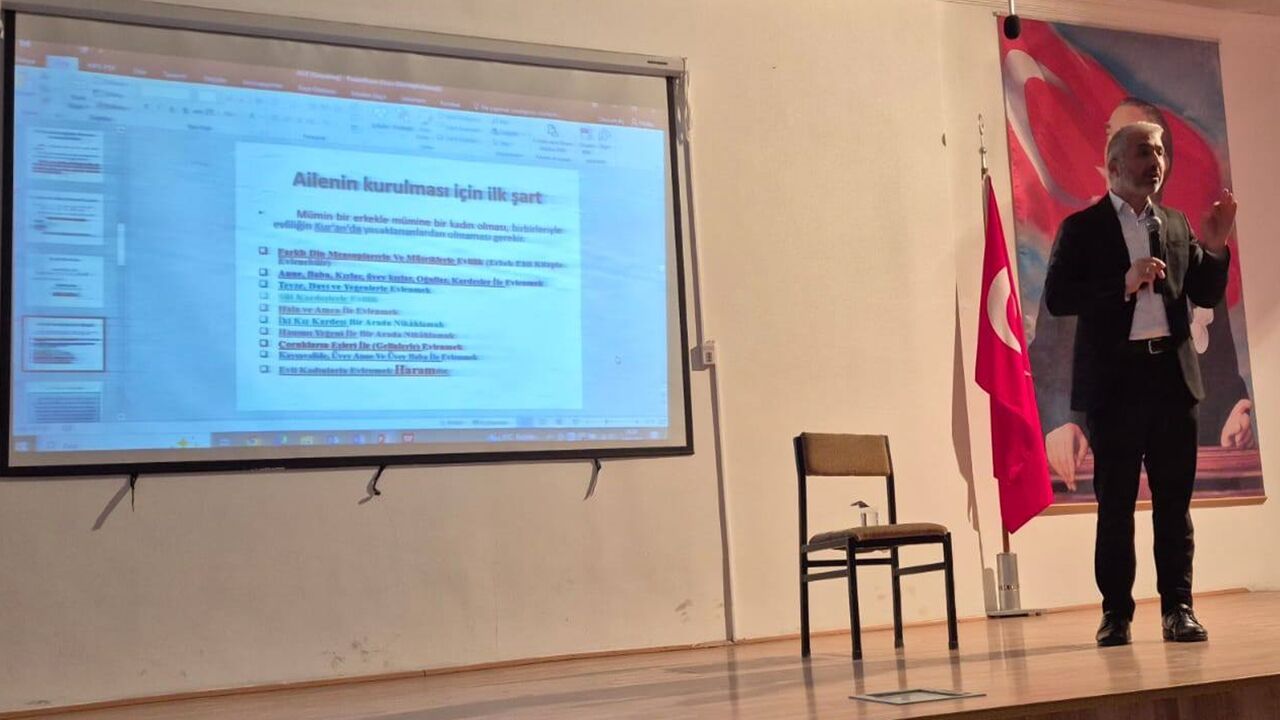 Mustafa Sıtkı Erkek Mesleki Ve Teknik Anadolu Lisesi Konferans (2)