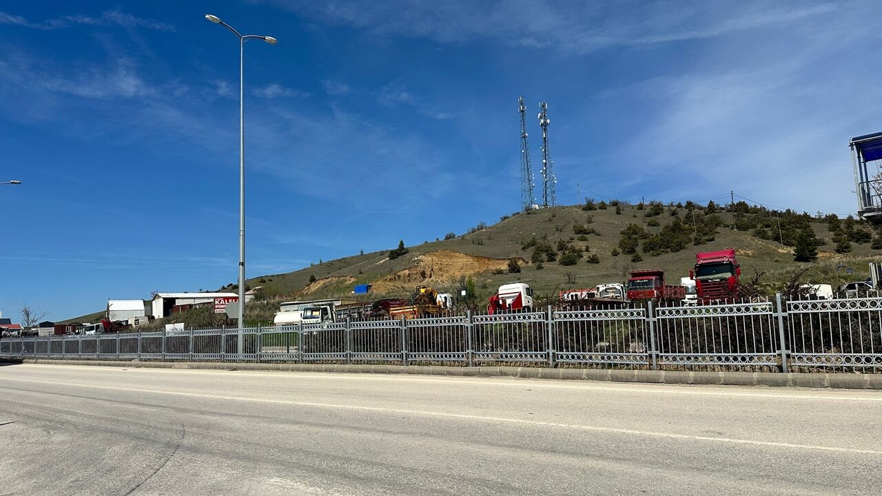 Parmaklıklarla Önlem Alındı (3)