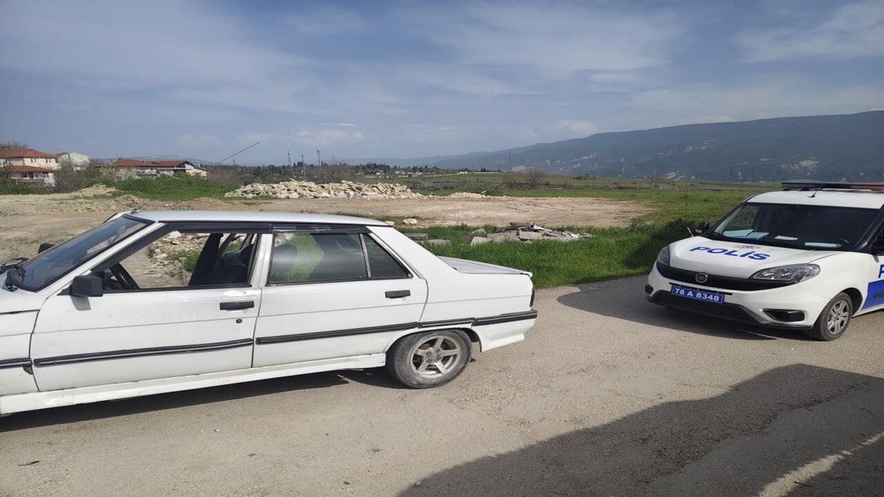 Polisin Dur Ihtarı (1)