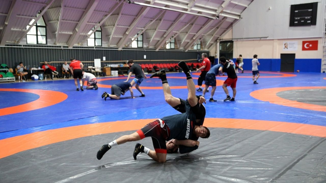 Şampiyona Öncesi Kritik Hazırlık Milli Takımın Görünmeyen Gücü Devrede (7)