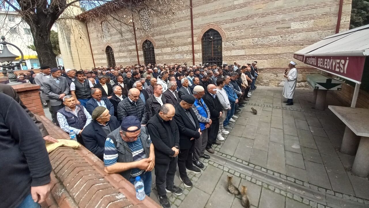 Taşköprü Gıyabi Cenaze Namazı Kılındı (3)