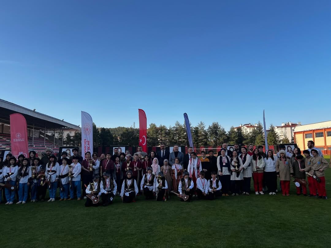 Taşköprü Zirveye Damga Vurdu! 88888888