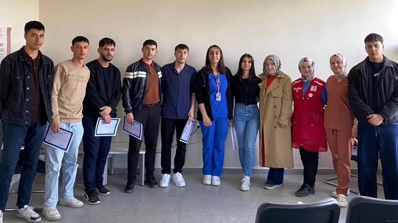 Taşköprü’de Gönüllülere Sağlıklı Yaşam Eğitimi Verildi (3)