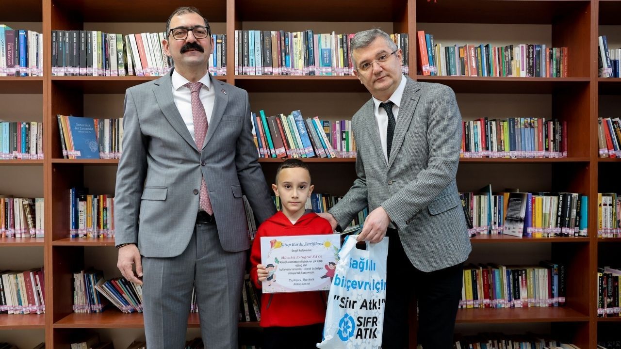 Taşköprü’de Kütüphaneler Haftası Coşkusu Öğrenciler Ödüllendirildi (8)