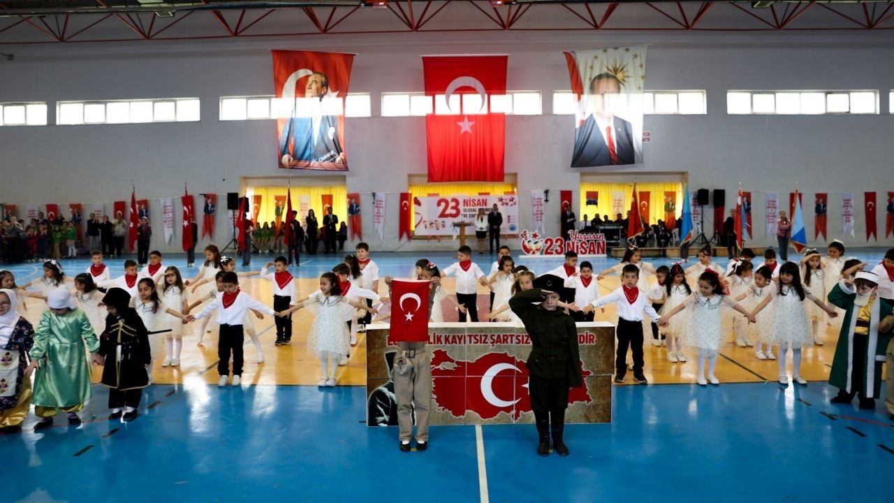 Taşköprü’de Renkli Kutlama 23 Nisan’da Alkışlar Çocuklar Için Yükseldi (10)