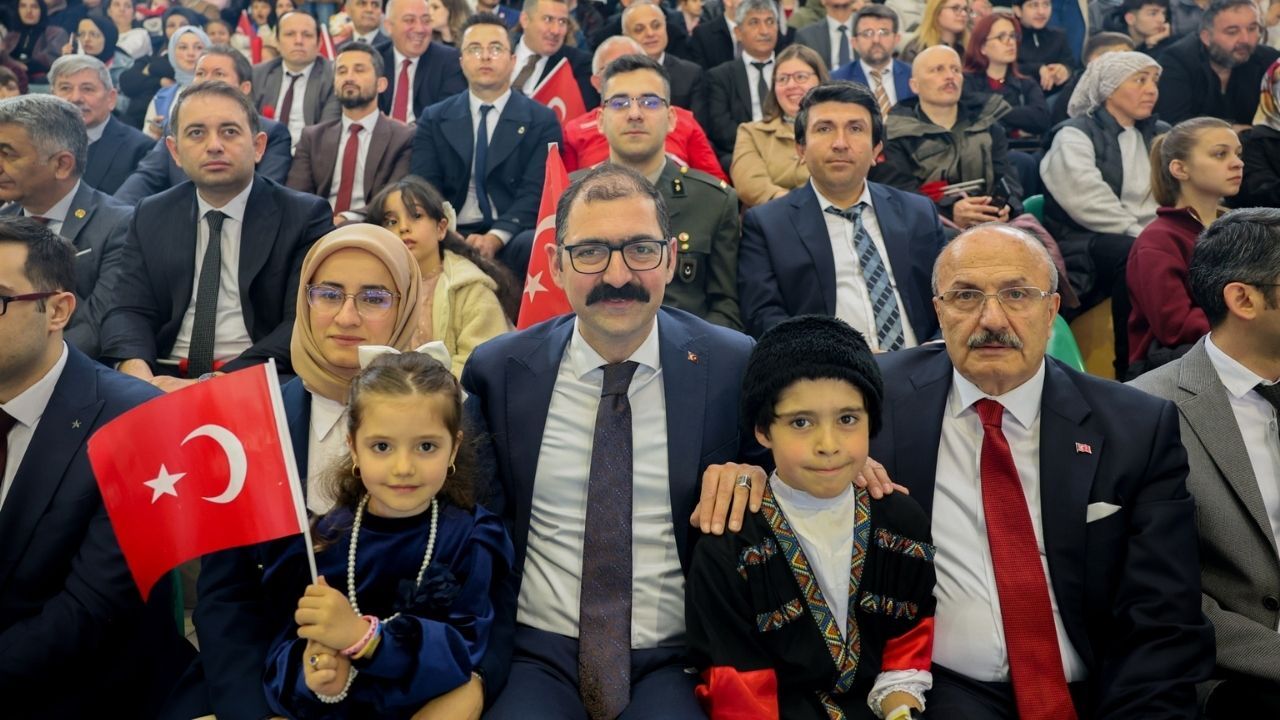 Taşköprü’de Renkli Kutlama 23 Nisan’da Alkışlar Çocuklar Için Yükseldi (13)