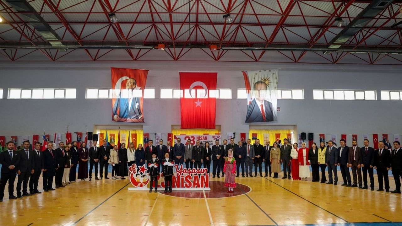 Taşköprü’de Renkli Kutlama 23 Nisan’da Alkışlar Çocuklar Için Yükseldi (2)