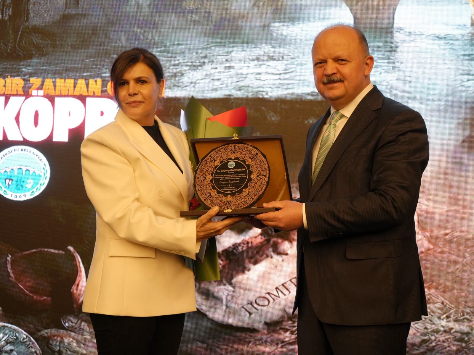 Taşköprü'nün Binlerce Yıllık Tarihine Işık Tutulan Filmin Galasına Yoğun Ilgi! 14