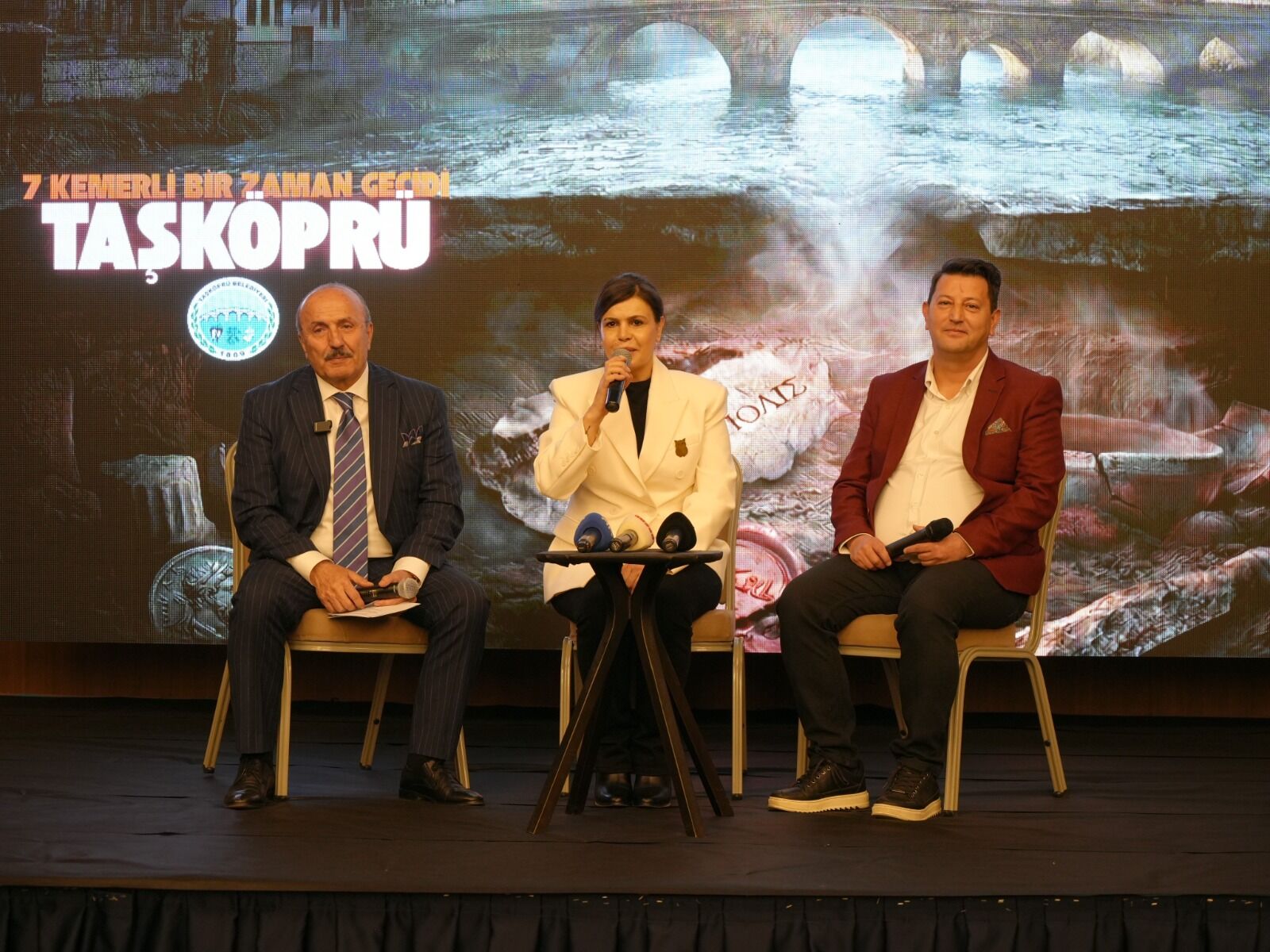 Taşköprü'nün Binlerce Yıllık Tarihine Işık Tutulan Filmin Galasına Yoğun Ilgi! 4