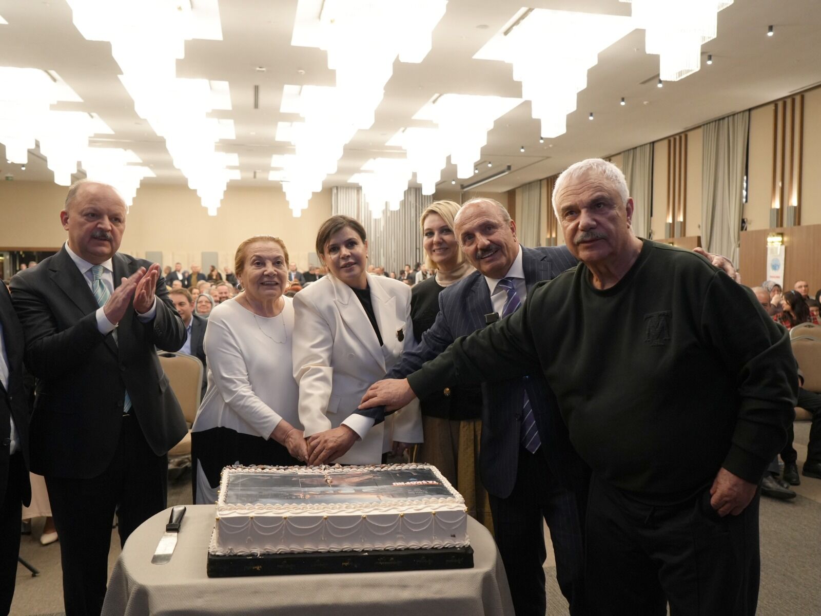 Taşköprü'nün Binlerce Yıllık Tarihine Işık Tutulan Filmin Galasına Yoğun Ilgi! 88
