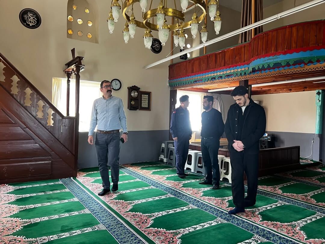 Taşköprü'nün Köyünü Ziyaret Etti Vatandaşların Taleplerini Dinledi 2