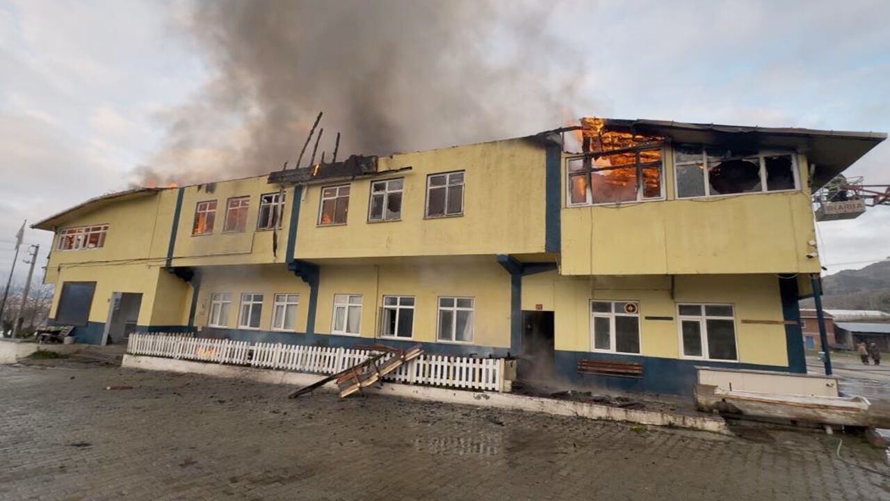 Tosya Fabrika Yangın (3)