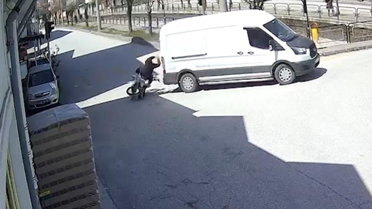 Tosya Ilçesi Otomobil Motosiklet Kazısı (2)