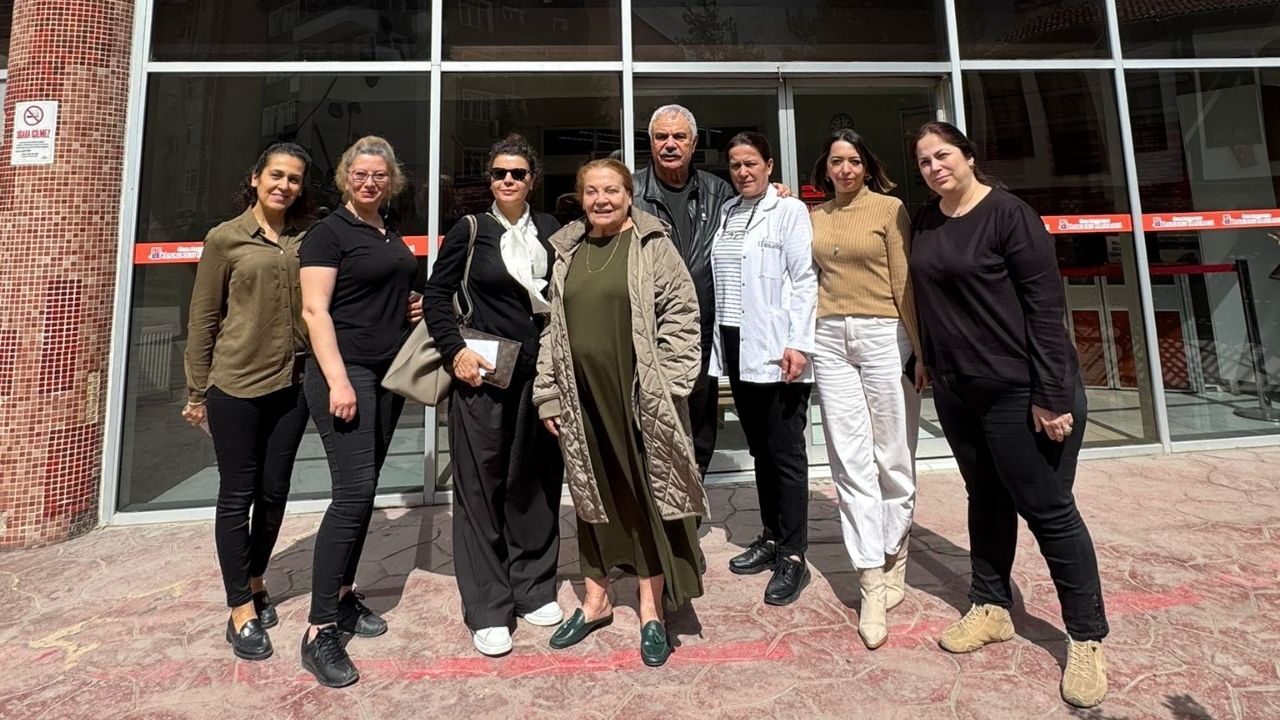 Ünlü Sanatçılar Kastamonu Özel Anadolu Hastanesi’nde Check Up Yaptırdı (2)