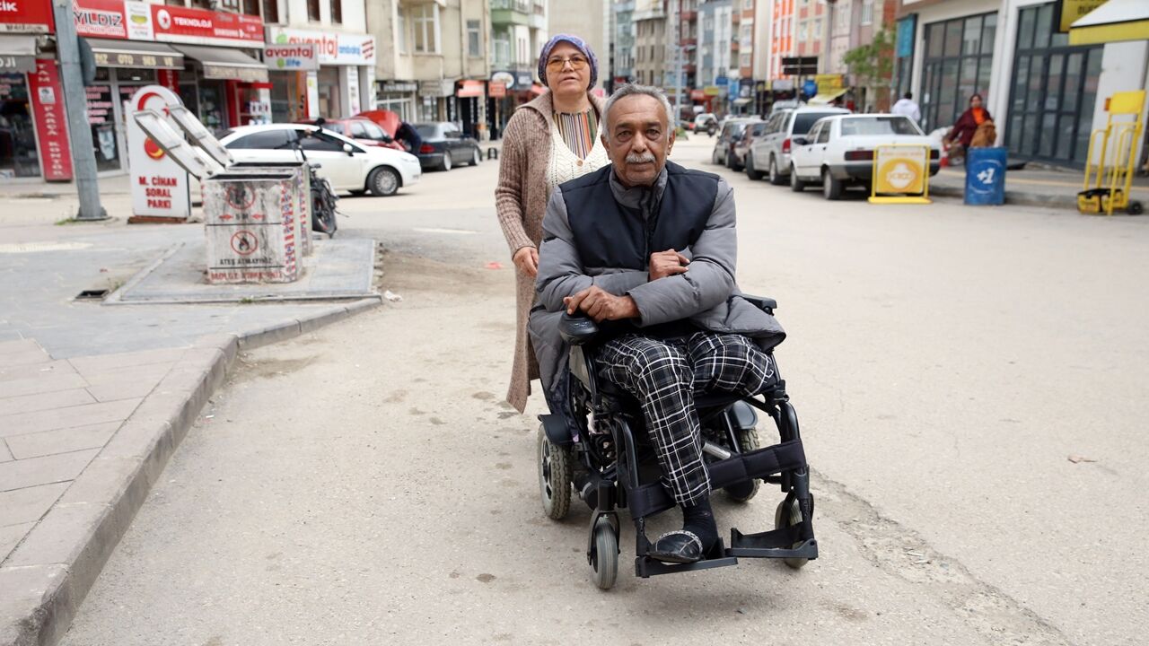 63 Yaşındaki Ali Mama (5)