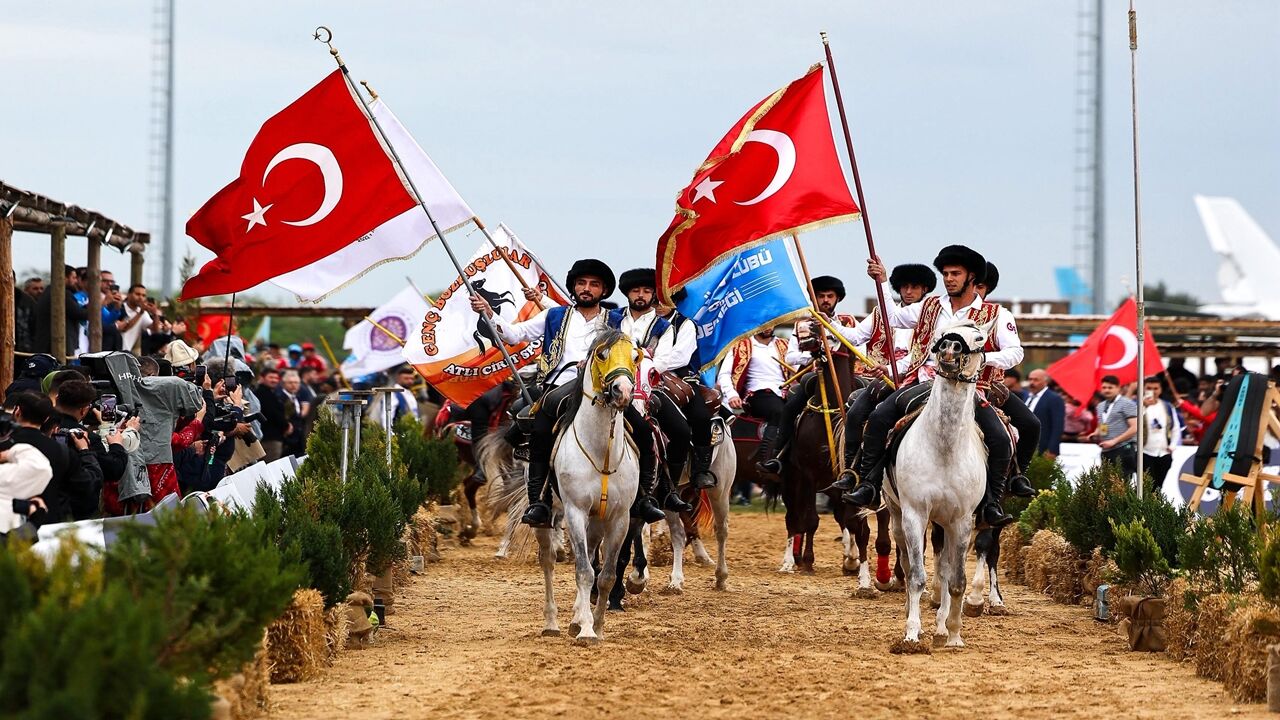 Abdullah Özdemir Ok Attı (5)