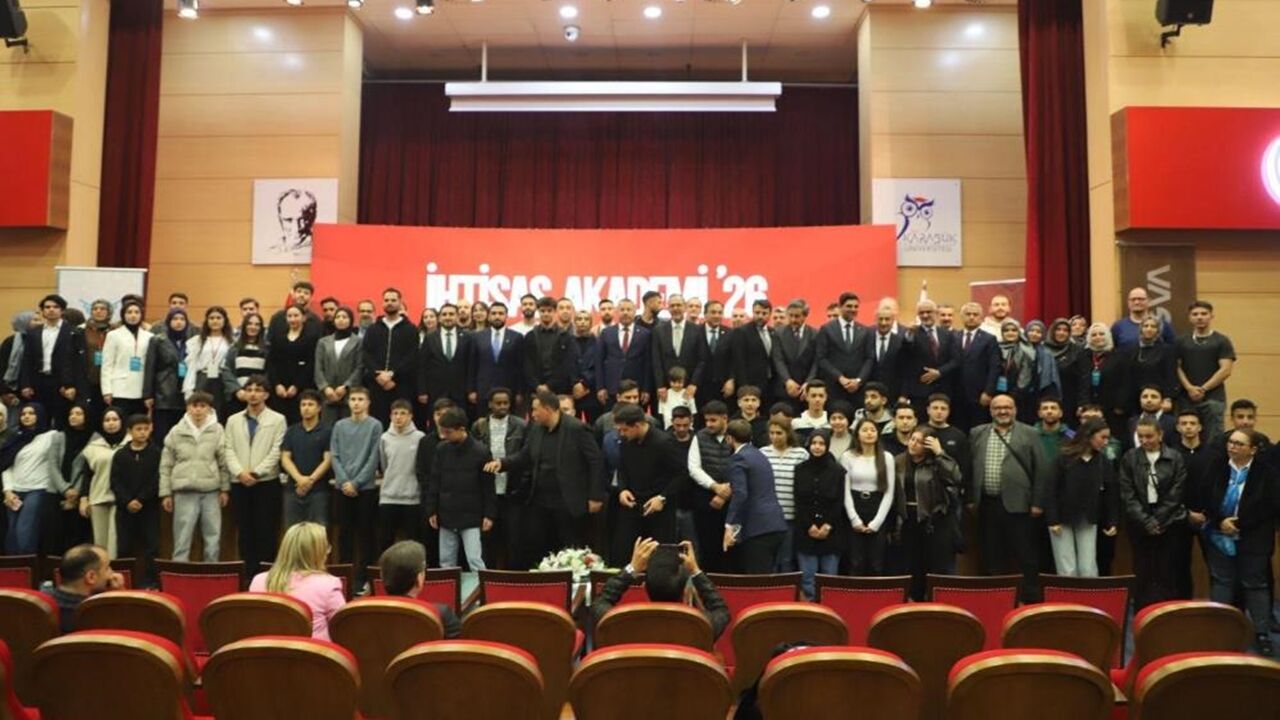 Ak Parti İzmir Milletvekili Dr. Mehmet Kasapoğlu (4)