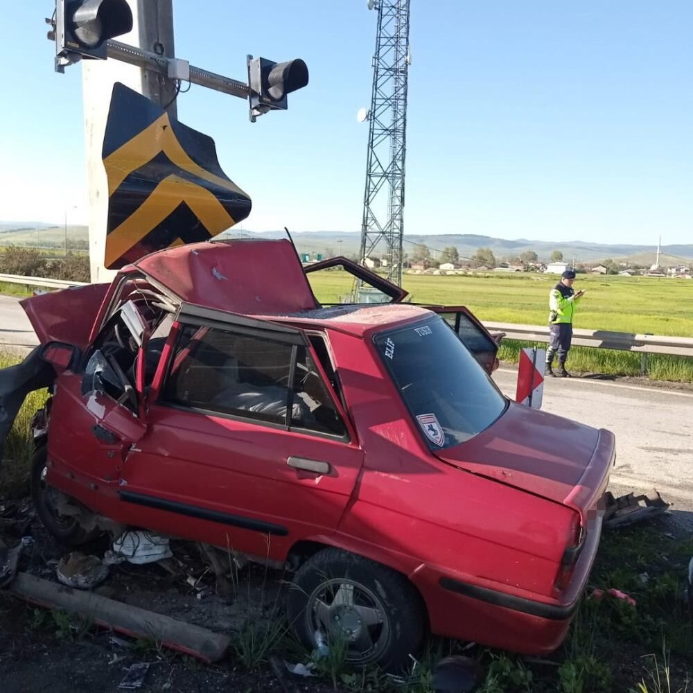 Bayram Dönüşü Yollar Kan Gölü (3)