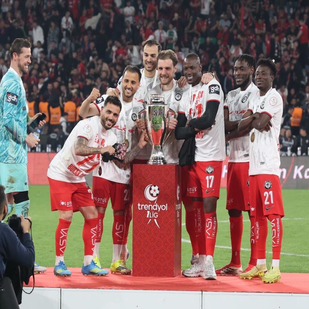 Çorum Süper Lig Kastamonu Tosya Ilçesi Kutlama (4)