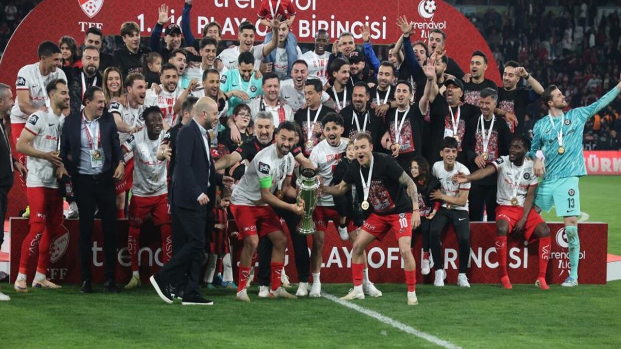 Çorum Süper Lig Kastamonu Tosya Ilçesi Kutlama (5)