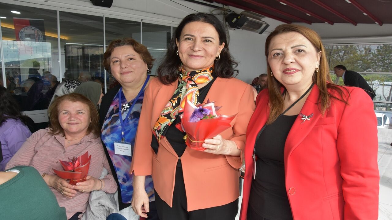 Derince Anneler Günü (1)