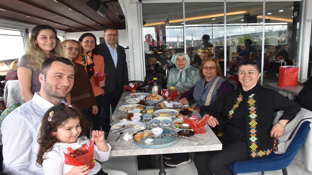 Derince Anneler Günü (3)