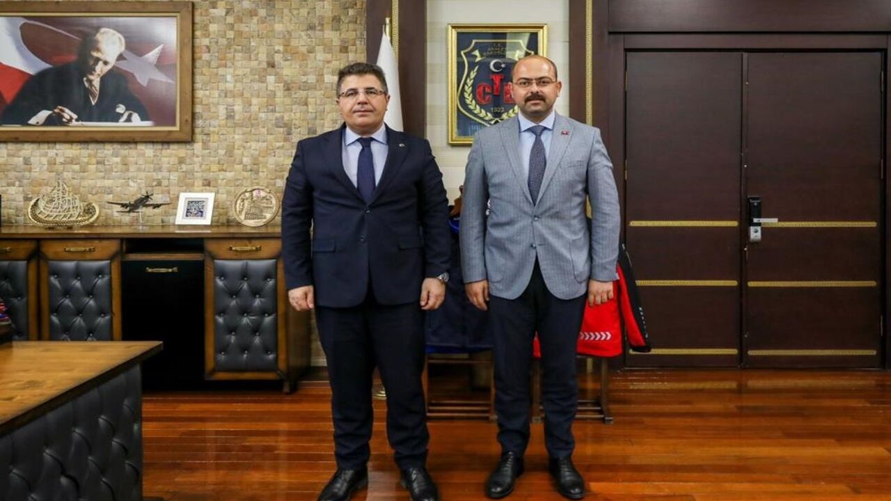 Devlet Bahçeli Volkar Kavaklıgil (1)