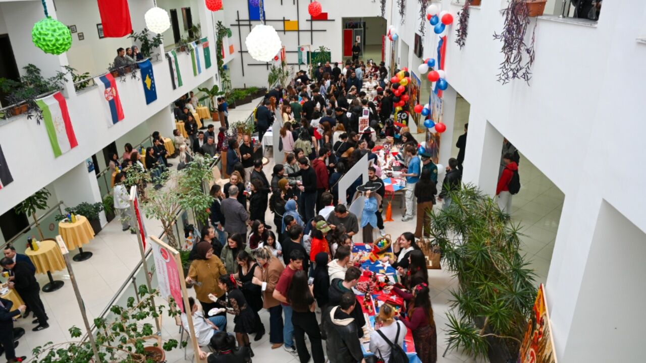 Diller Farklı, Dostluk Ortak!” Temalı Yabancı Dil Festivali