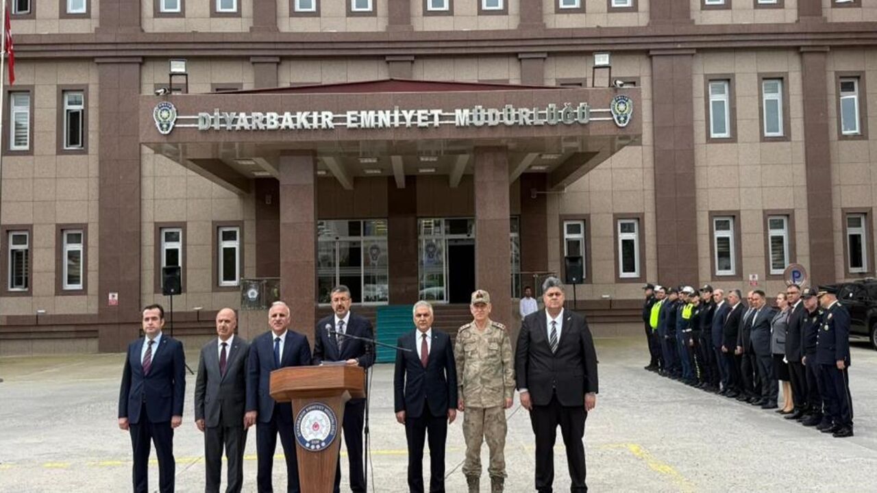 Diyarbakır Merkezli Kastamonu Operasyon (1)