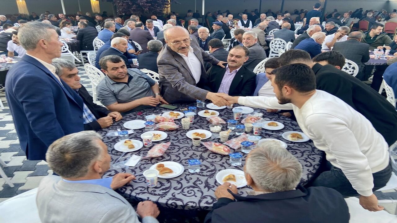 Erkan Karakülle Ile Bilge Karakülle (Bal) (7)