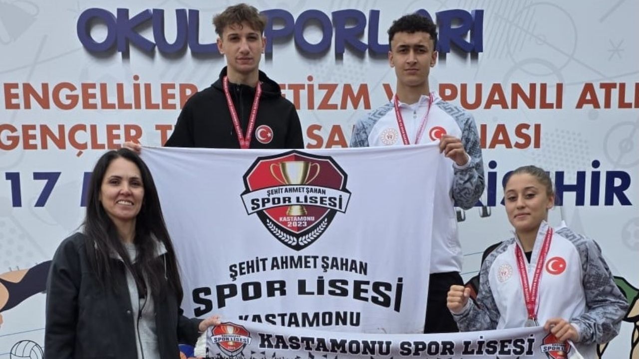 Eskişehir’de Kastamonu Damgası Genç Sporcular Dereceyle Döndü (2)