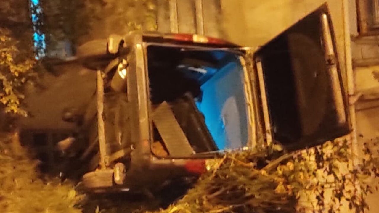Giresun’da Freni Boşalan Hafif Ticari Araç (1)