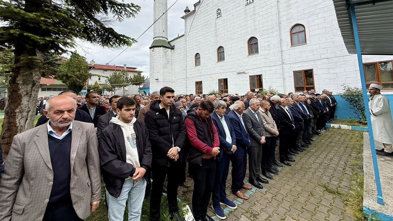 Hacı Fethi Ünal Cenaze 4