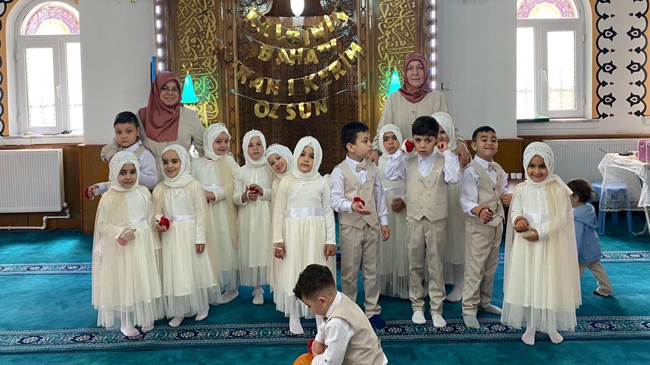 Harmancık Camii’nde Gerçekleştirilen Program (8)