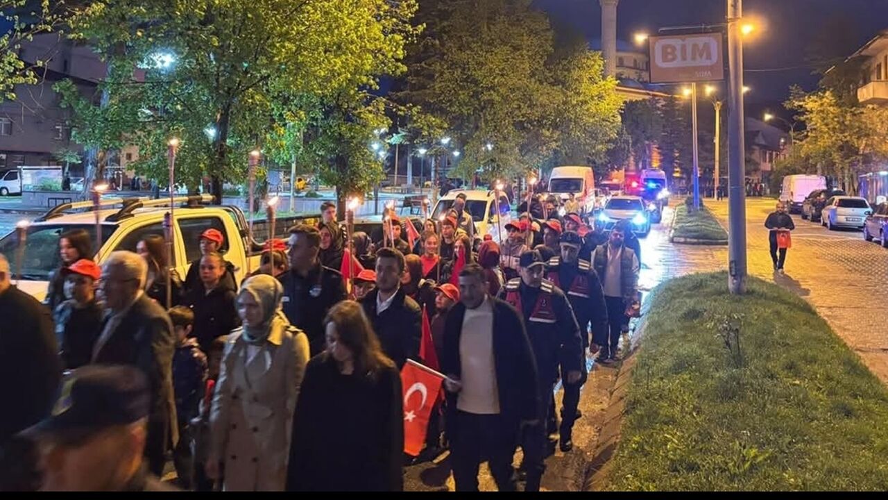 Ihsangazi Fener Alayı 19 Mayıs (3)