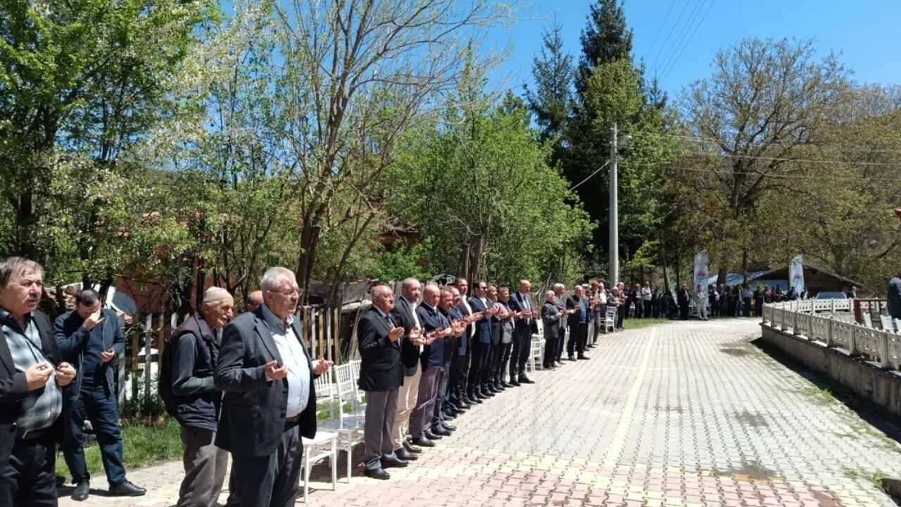 Ihsangazide Hidirellez Etkinligi Yapildi (2)