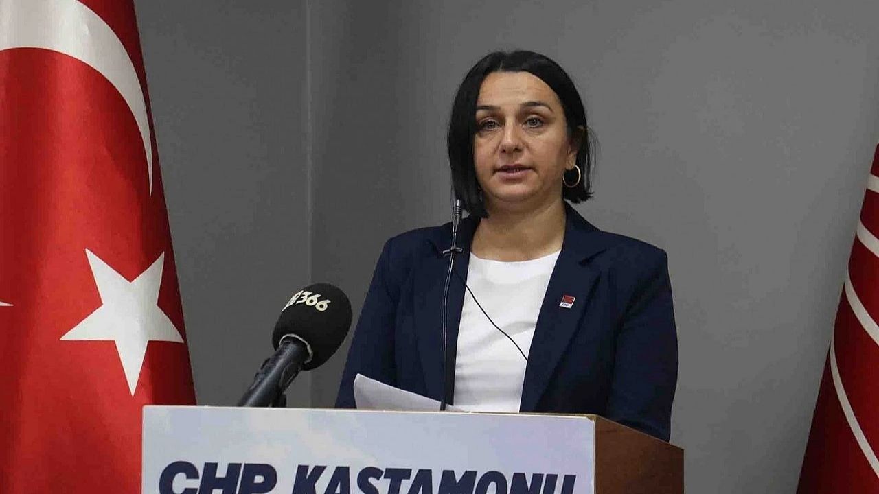 İlke Karabacak-1